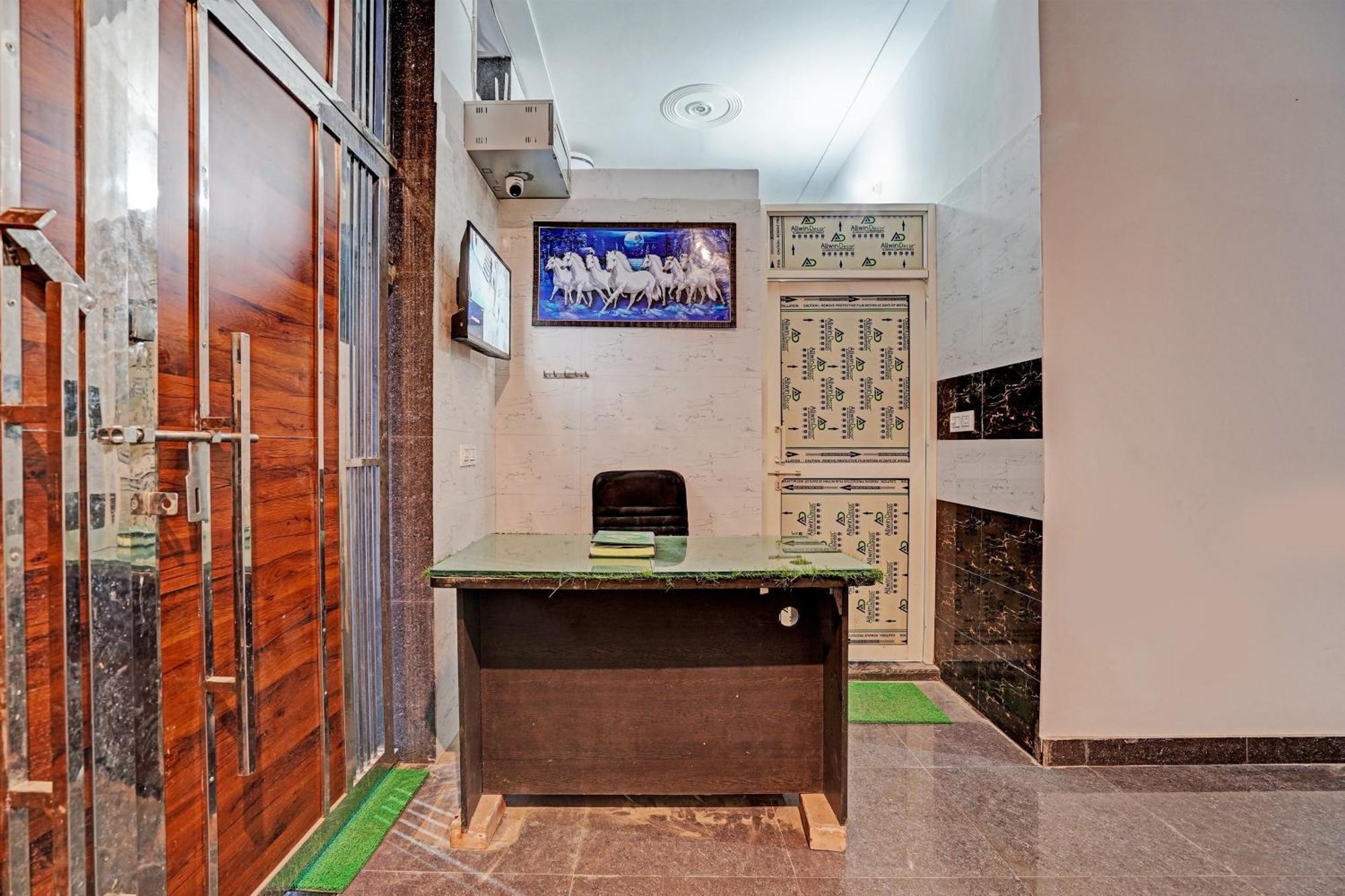 Hotel O Parth Logistics Dhāruhera Zewnętrze zdjęcie
